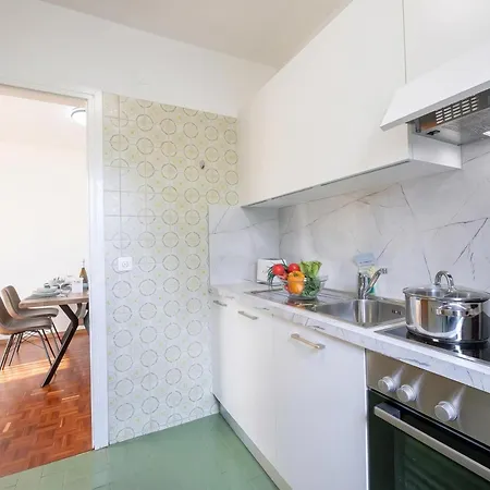 Apartment Lido Apartment Locarno With Balcony And Parking - Happy Rentals